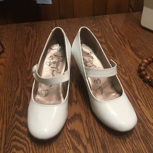 White Mary Jane Kitten Heel